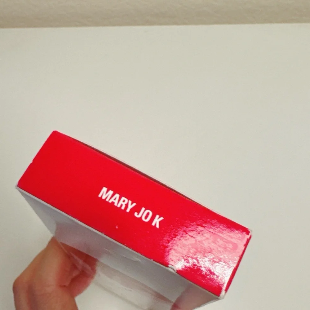 Kylie Cosmetics Lip Kit Mary Jo K Matte Liquid Lipstick & Lip Liner Set - Picture 6 of 8